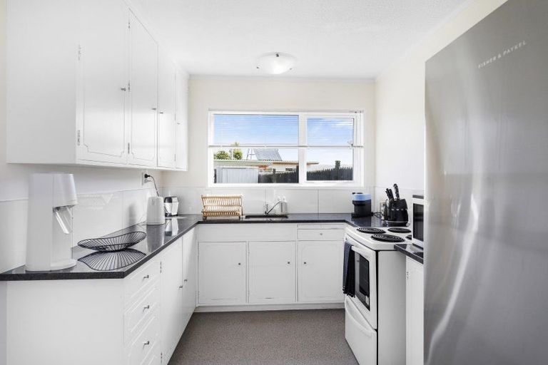 Photo of property in 7 Cassley Crescent, Papakowhai, Porirua, 5024