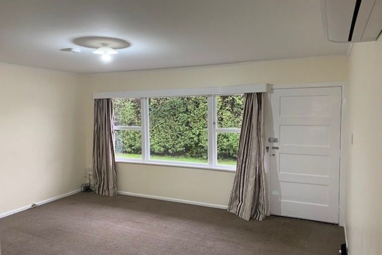 Photo of property in 28 Nevada Road, Silverdale, Hamilton, 3216