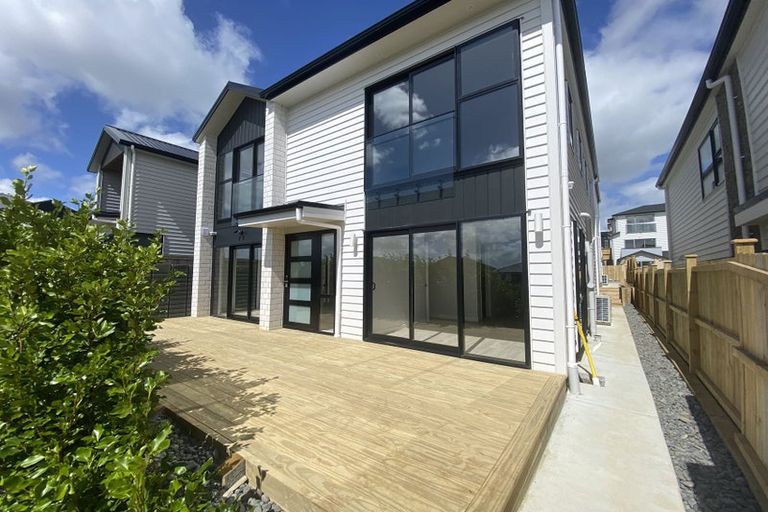 Photo of property in 117 Longhorn Drive, Flat Bush, Auckland, 2019