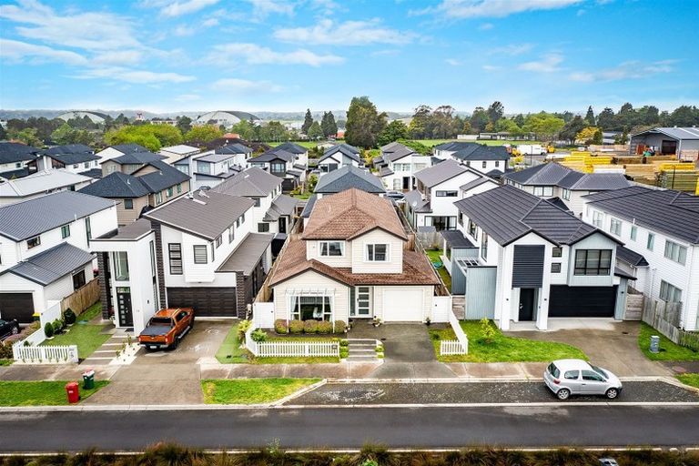 Photo of property in 18 Camp X Place, Whenuapai, Auckland, 0618