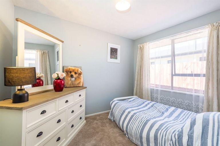 Photo of property in 2/29 Palmers Road, New Brighton, Christchurch, 8083