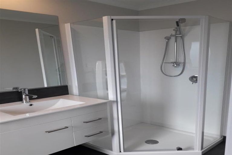 Photo of property in 13 Anne Burton Drive, Warkworth, 0910