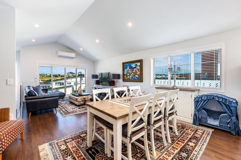Photo of property in 97 Voyager Drive, Gulf Harbour, Whangaparaoa, 0930