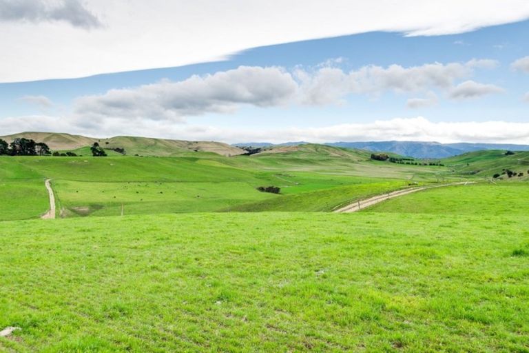 Photo of property in 1025 Aorangi Road, Maraekakaho, Hastings, 4171