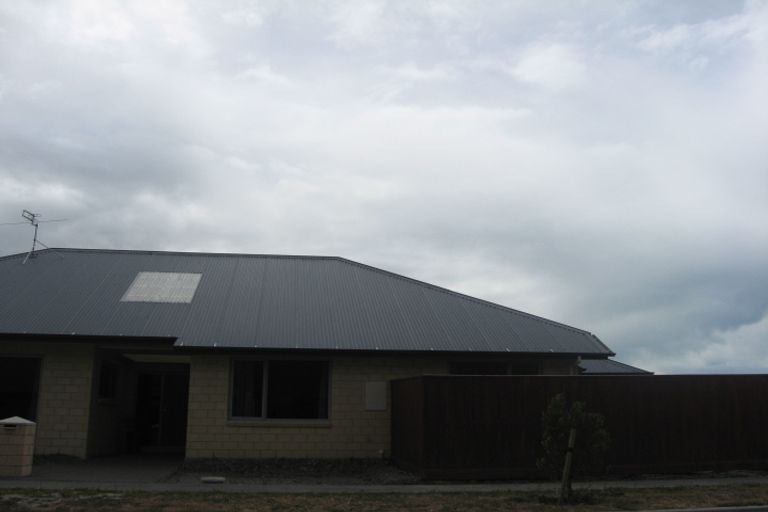 Photo of property in 12 Excalibur Place, Burwood, Christchurch, 8083