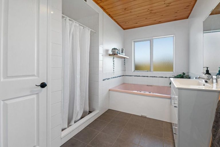 Photo of property in 14 Old State Mill Road, Mamaku, 3020