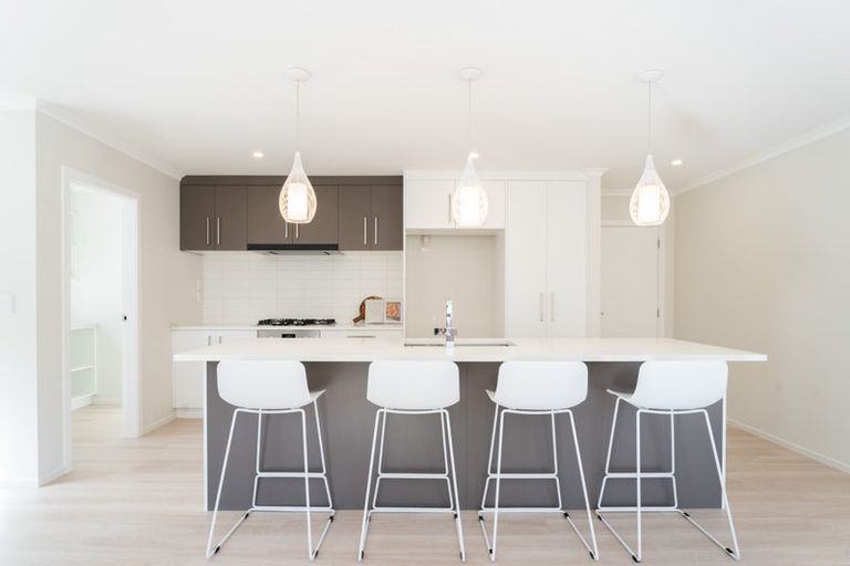 Photo of property in 29 Farnworth Terrace, Churton Park, Wellington, 6037