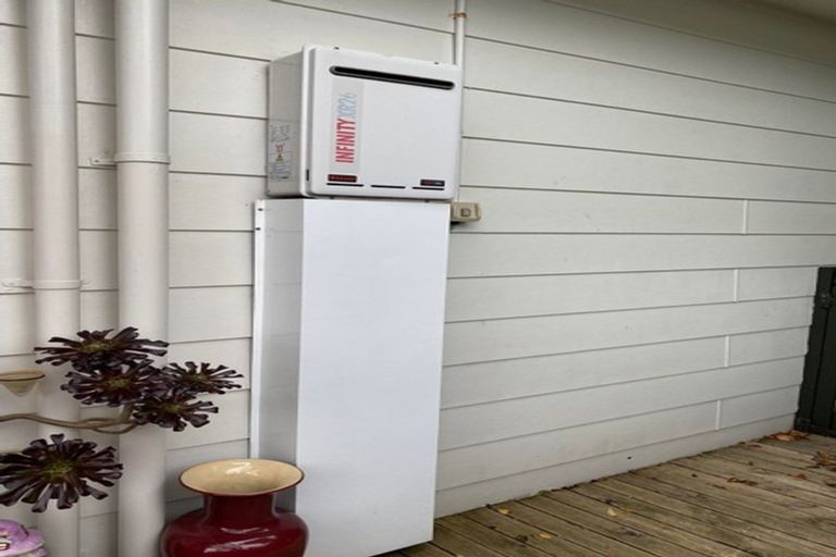 Photo of property in 18 Trelawney Road, Wainuiomata, Lower Hutt, 5014