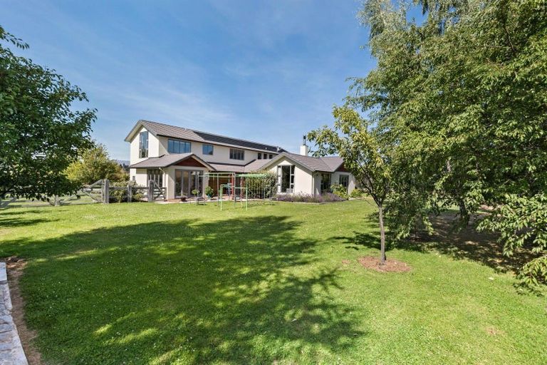 Photo of property in 42 Lichen Lane, Lake Hawea, Wanaka, 9382