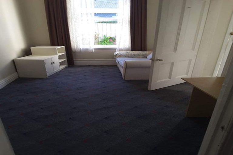 Photo of property in 7 Bosworth Terrace, Mount Victoria, Wellington, 6011