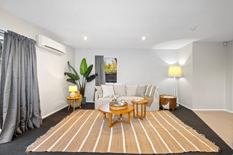 Photo of property in 2/80 Perry Street, Papanui, Christchurch, 8053