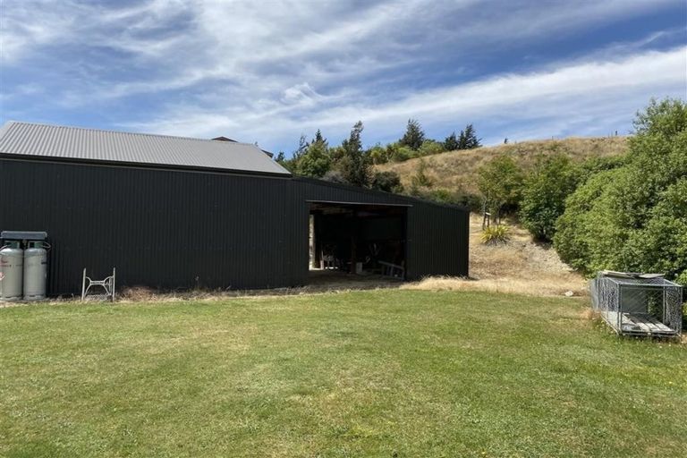 Photo of property in 7 Drake Place, Lake Hawea, Wanaka, 9382
