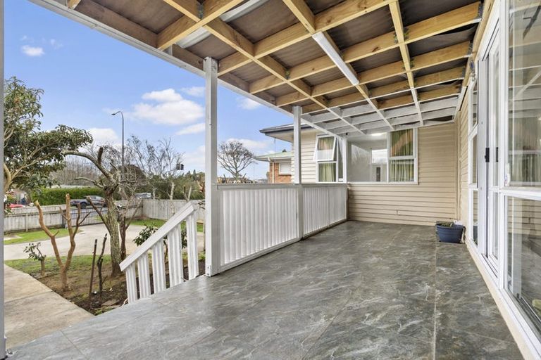 Photo of property in 417 Great South Road, Opaheke, Papakura, 2113