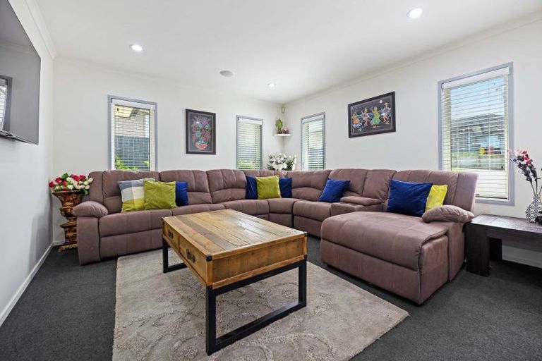 Photo of property in 25 Trauzer Place, Flagstaff, Hamilton, 3210