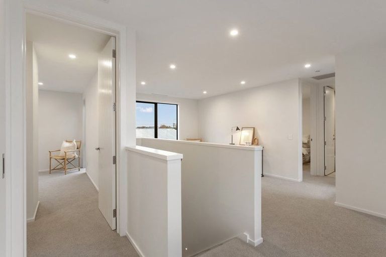 Photo of property in 2/143a Weston Road, St Albans, Christchurch, 8052