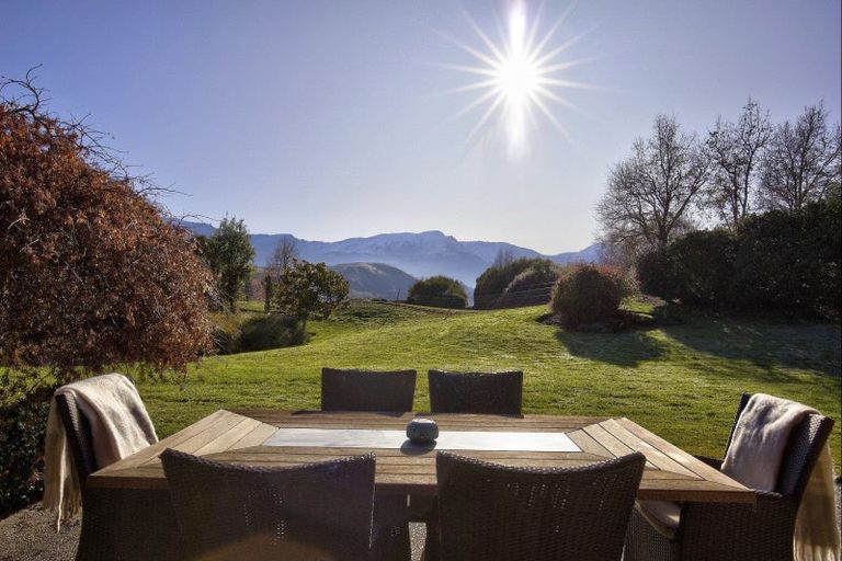 Photo of property in 73 Alec Robins Road, Lake Hayes, Queenstown, 9371