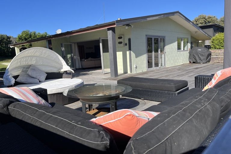 Photo of property in 10 Twilight Bay, Omaha, 0986