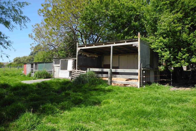 Photo of property in 128 Maytown Road, Waimate, 7978