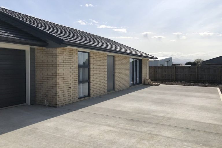 Photo of property in 21 River Road, Masterton, 5810