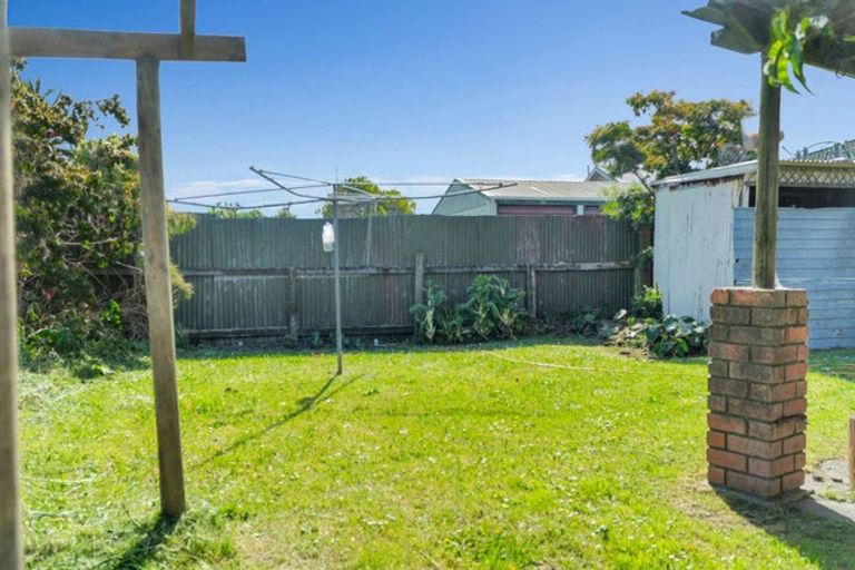 Photo of property in 140 Lucknow Street, Wairoa, 4108