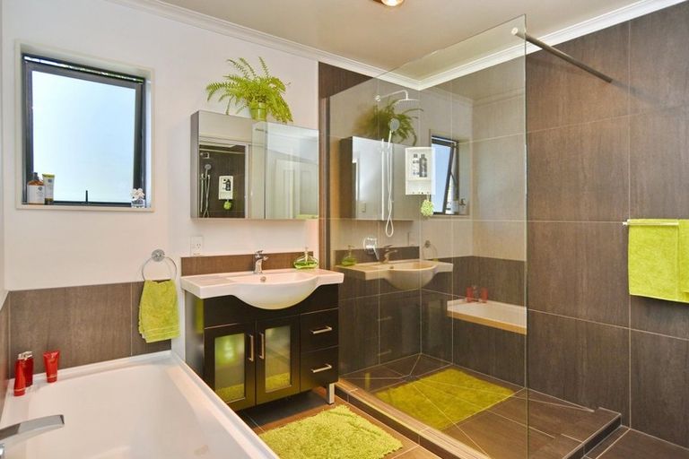 Photo of property in 10 Glastonbury Drive, Burwood, Christchurch, 8083