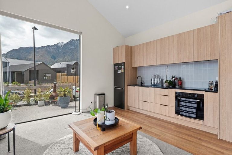 Photo of property in 93 Spur Ridge Rise, Jacks Point, 9371