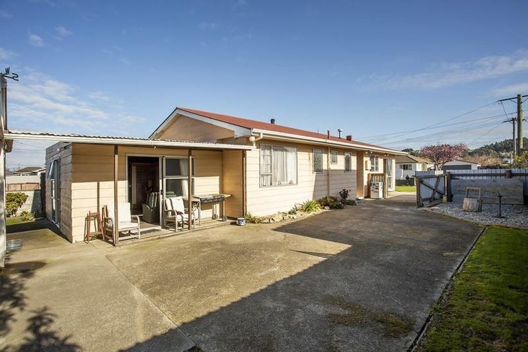 Photo of property in 14 Dart Street, Oamaru North, Oamaru, 9400