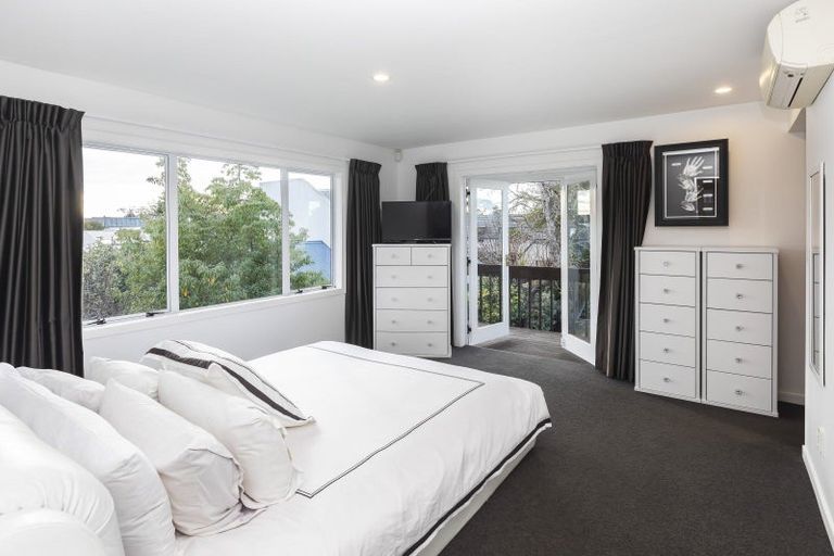 Photo of property in 36 Jacksons Road, Merivale, Christchurch, 8014