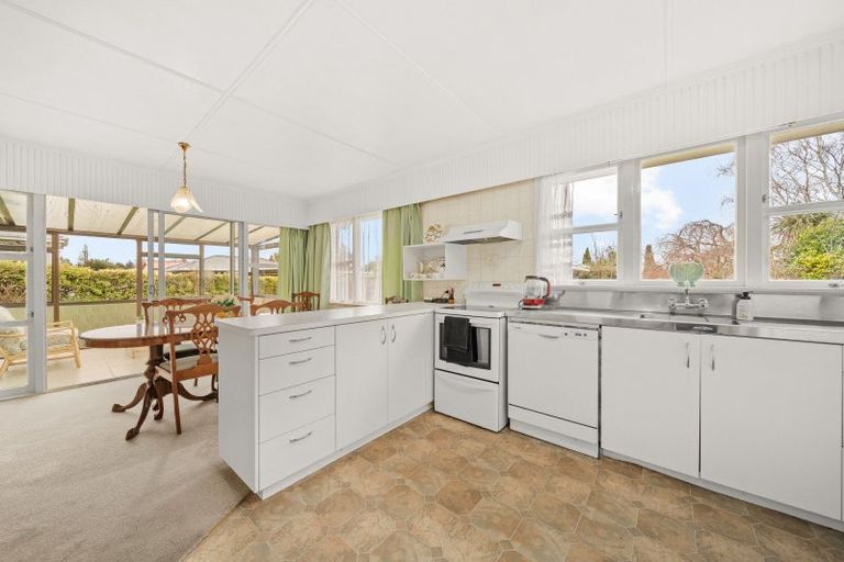 Photo of property in 73 Herbert Street, Masterton, 5810