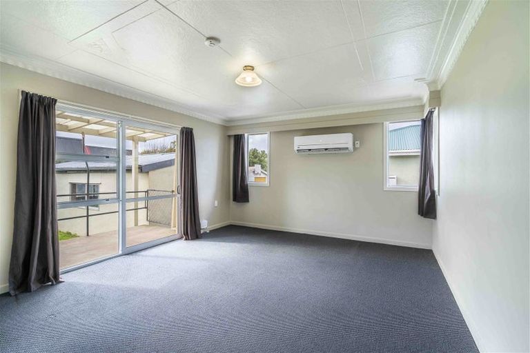 Photo of property in 94 Martin Street, Strathern, Invercargill, 9812