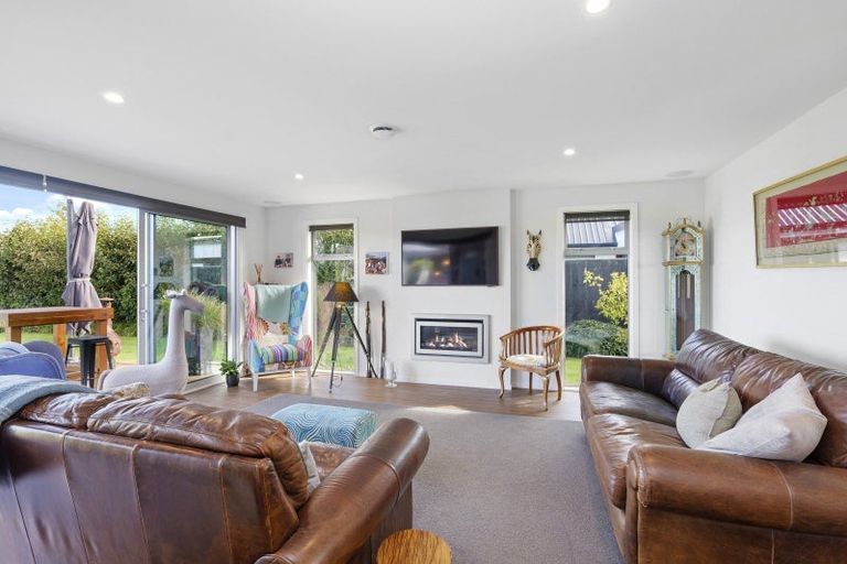 Photo of property in 13 Waterton Point, Huntingdon, Ashburton, 7774