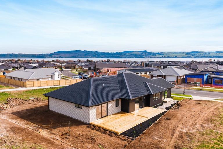 Photo of property in 26 Makomako Crescent, Wharewaka, Taupo, 3330