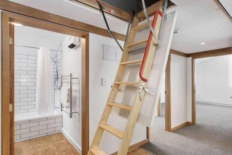 Photo of property in 2/63 Papanui Road, Merivale, Christchurch, 8014