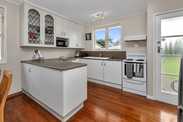 Photo of property in 13 Erin Street, Tikipunga, Whangarei, 0112