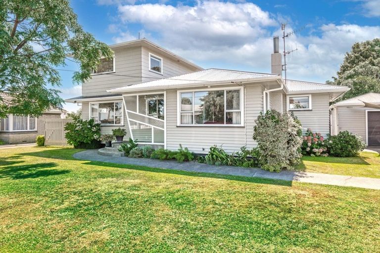 Photo of property in 106 Warwick Road, Mayfair, Hastings, 4122