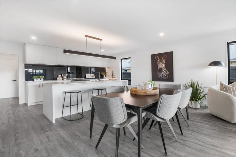 Photo of property in 44 Suffolk Drive, Kirwee, 7571