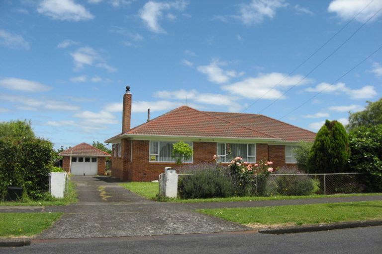 Photo of property in 12 Beresford Street, Pukekohe, 2120