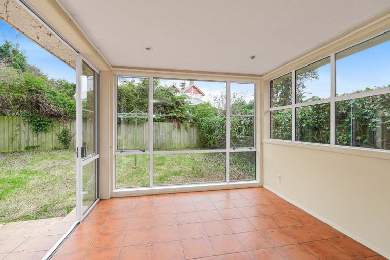 Photo of property in 53 Garfield Avenue, Roslyn, Dunedin, 9010