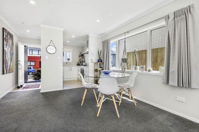 Photo of property in 30 Rebekah Crescent, Flagstaff, Hamilton, 3210