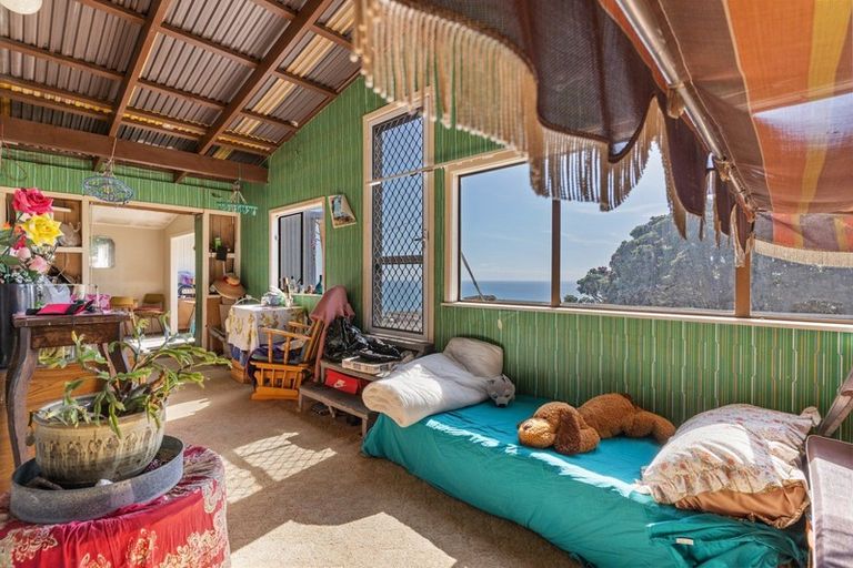 Photo of property in 7 Ngatira Road, Muriwai, Waimauku, 0881