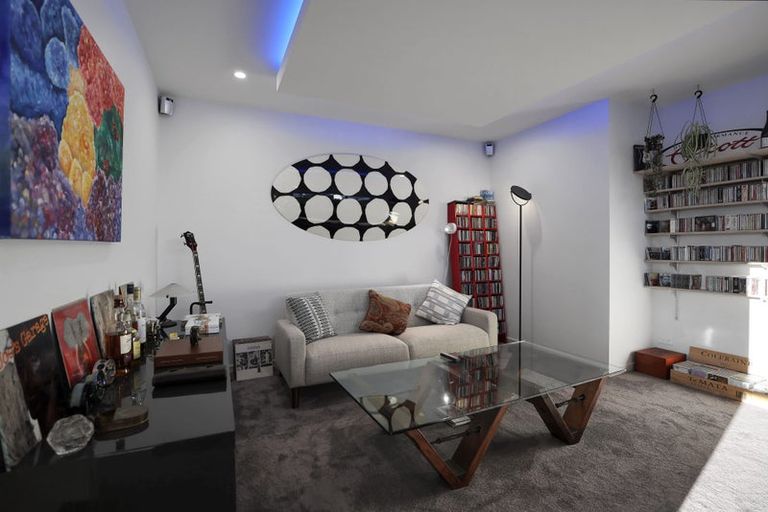 Photo of property in 12 Kelburn Place, Tinwald, Ashburton, 7700