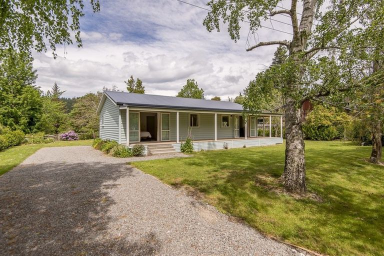 Photo of property in 1 Charles Street, Glentunnel, Coalgate, 7673