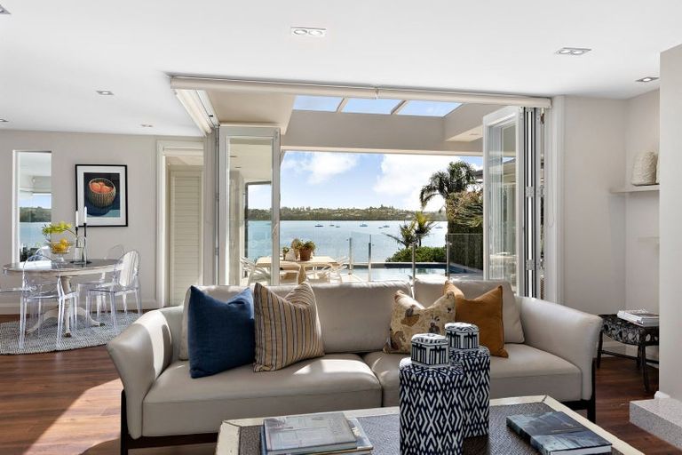 Photo of property in 21 William Bryan Drive, Half Moon Bay, Auckland, 2012