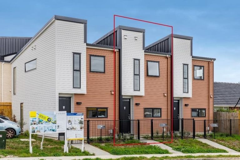 Photo of property in 66b Delta Avenue, New Lynn, Auckland, 0600