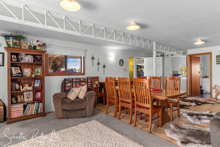 Photo of property in 9 Sandy Beach Road, Tinopai, Matakohe, 0593