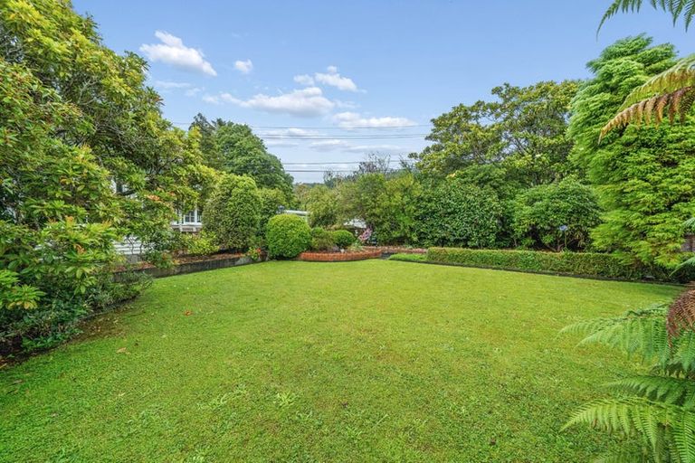 Photo of property in 4 Birch Grove, Pinehaven, Upper Hutt, 5019