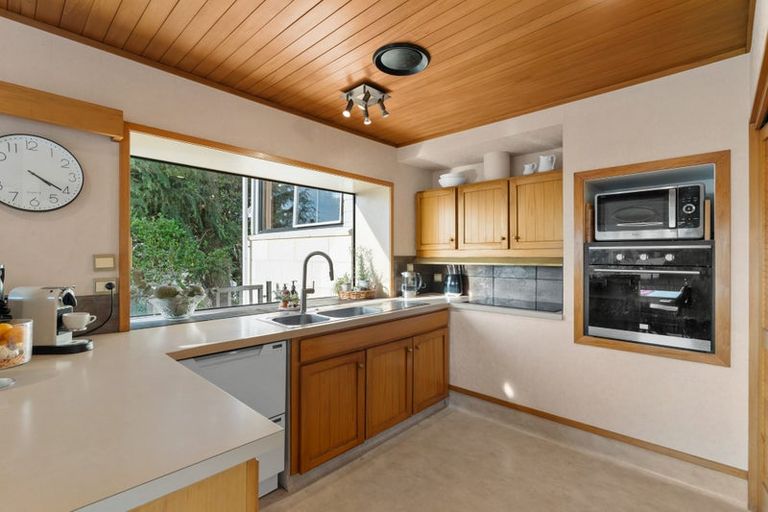 Photo of property in 9 Woodside Common, Westmorland, Christchurch, 8025