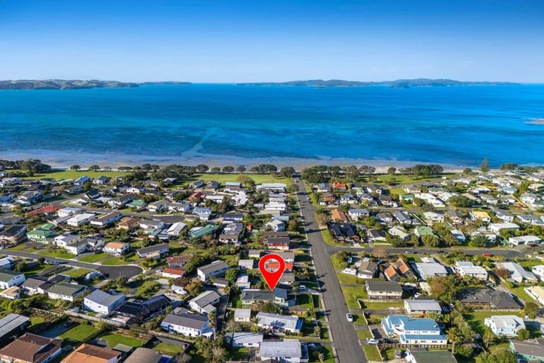 Photo of property in 23 Snells Beach Road, Snells Beach, 0920