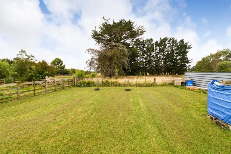 Photo of property in 282 Makirikiri Road, Crofton, Marton, 4787