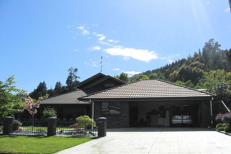 Photo of property in 3 Rainbow Drive, Atawhai, Nelson, 7010